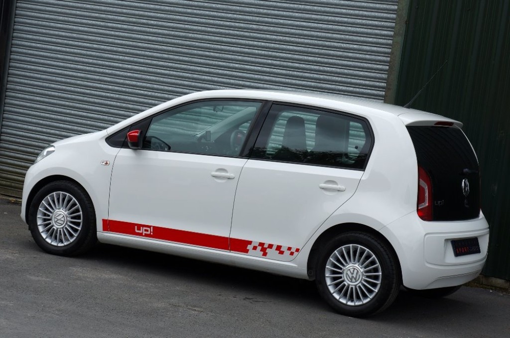VOLKSWAGEN UP