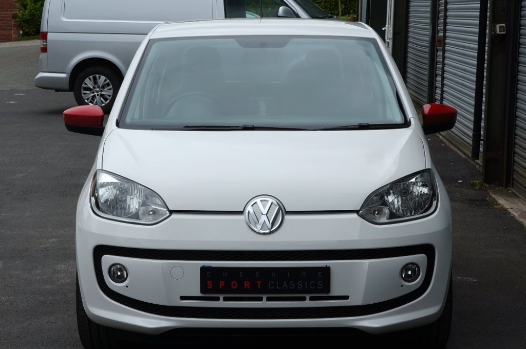 VOLKSWAGEN UP
