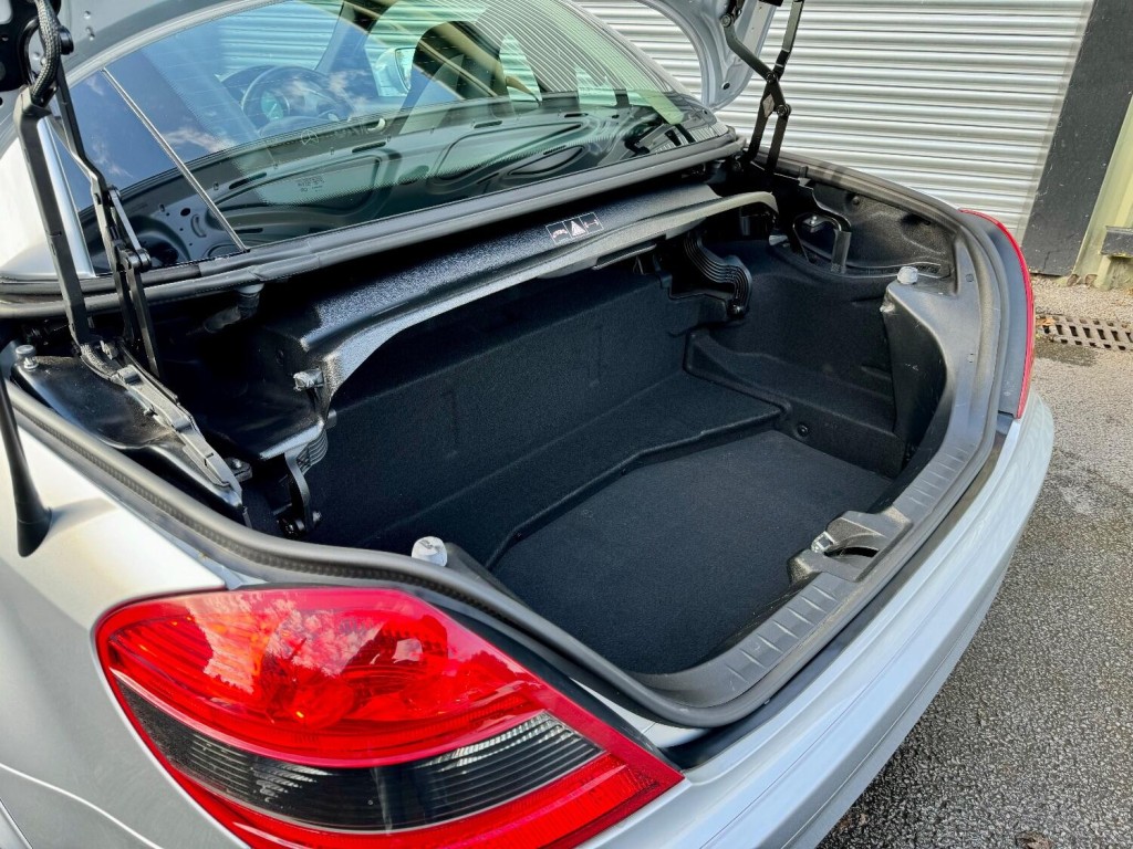 MERCEDES-BENZ SLK