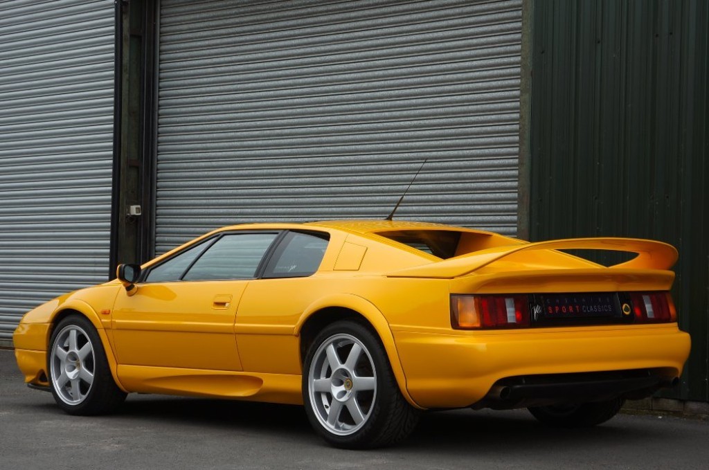 LOTUS ESPRIT