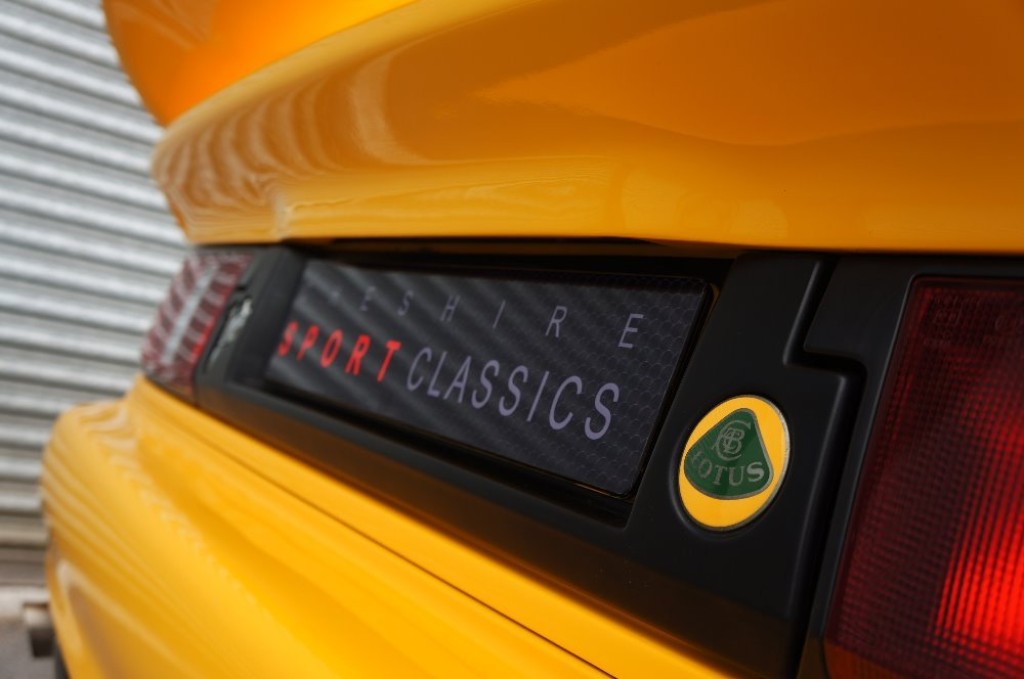 LOTUS ESPRIT