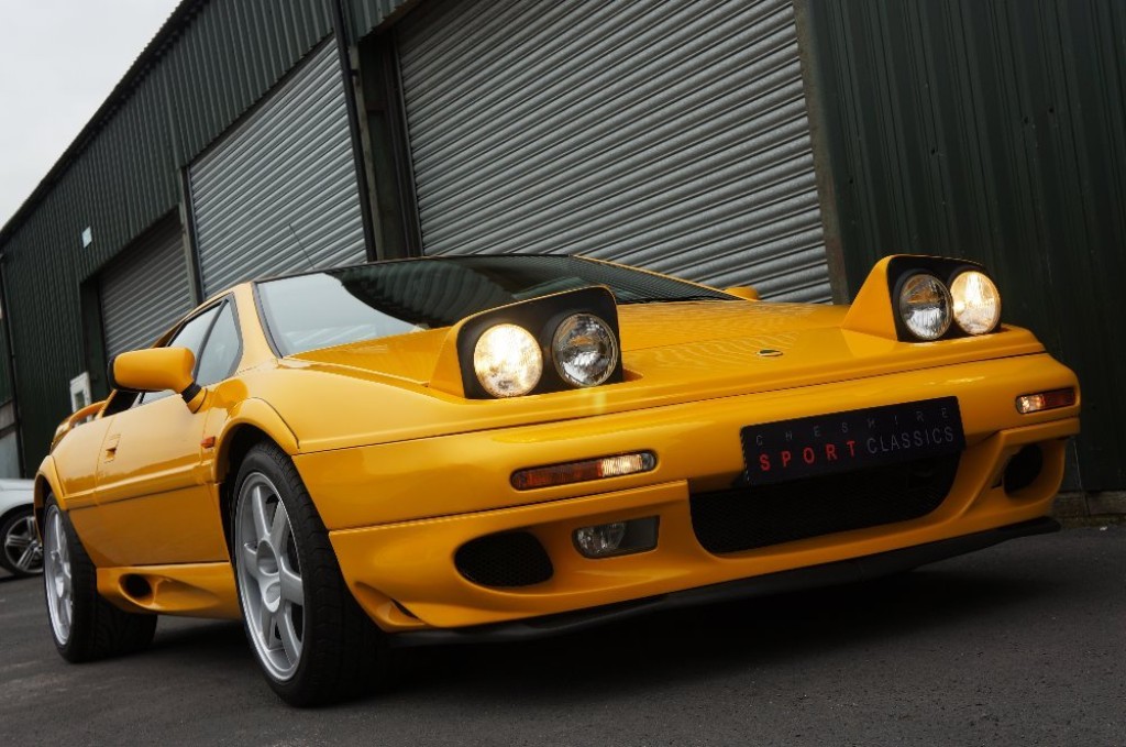 LOTUS ESPRIT