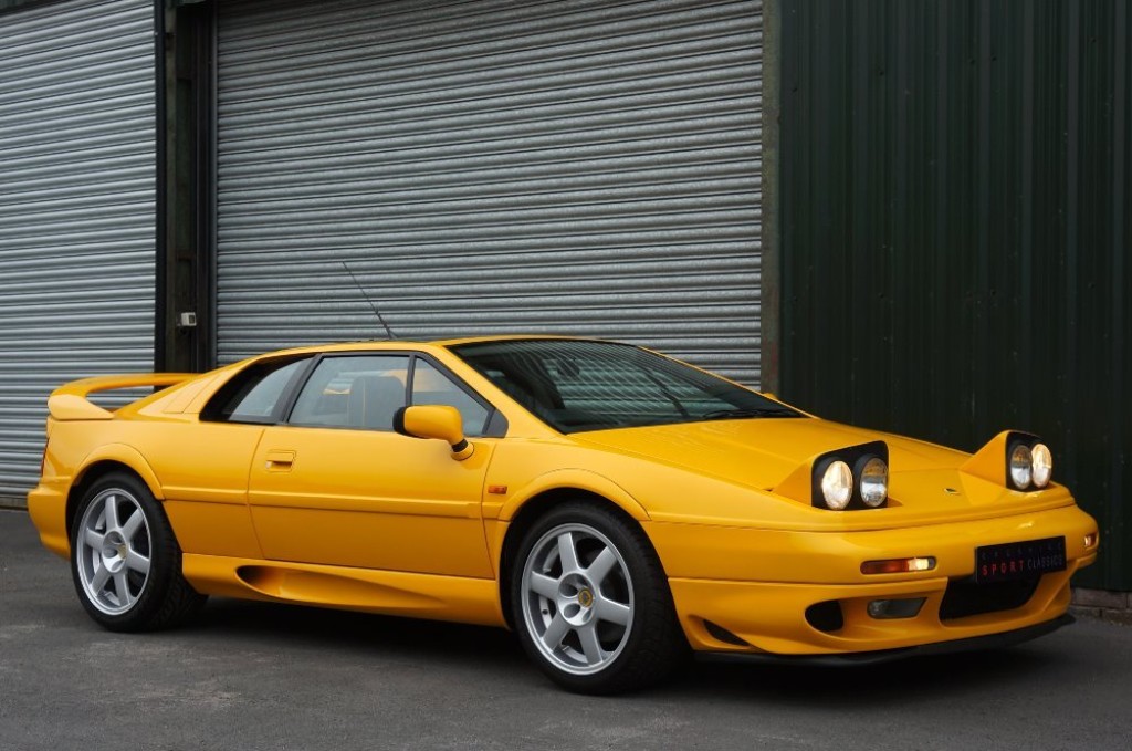 LOTUS ESPRIT