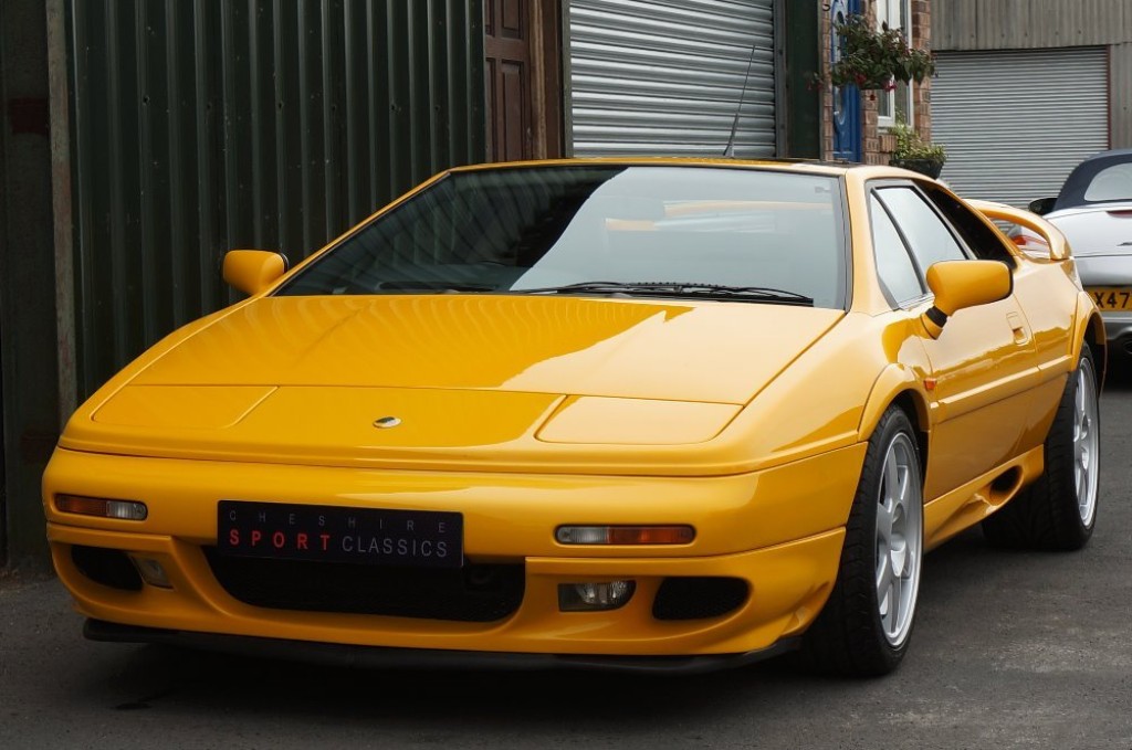 LOTUS ESPRIT
