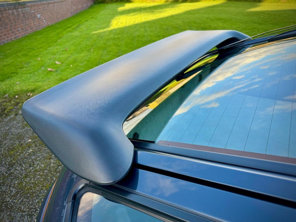 PORSCHE 928