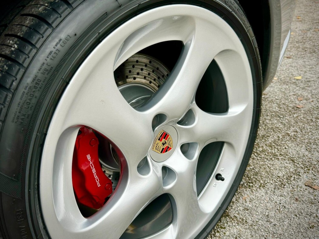 PORSCHE 911 MK 996
