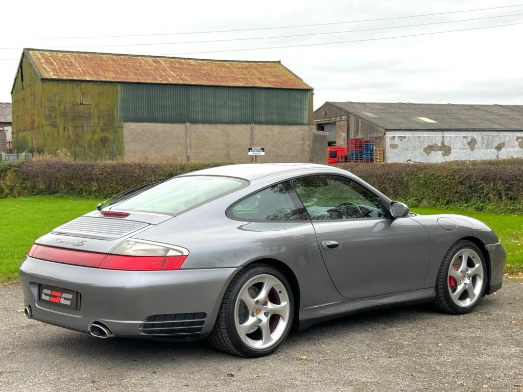 PORSCHE 911 MK 996