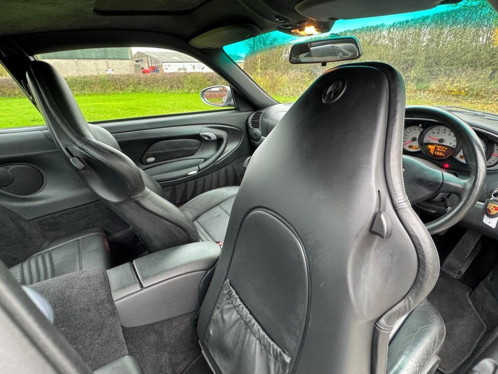 PORSCHE 911 MK 996