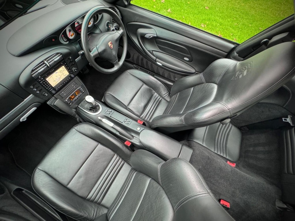 PORSCHE 911 MK 996