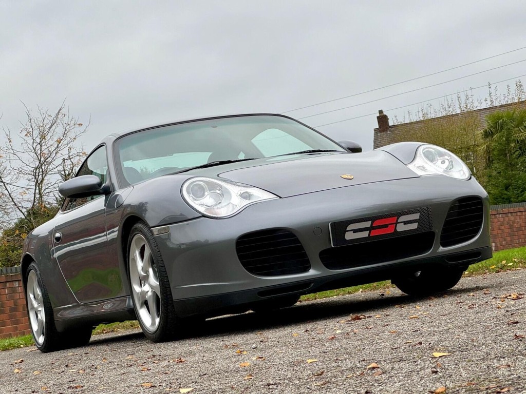 PORSCHE 911 MK 996