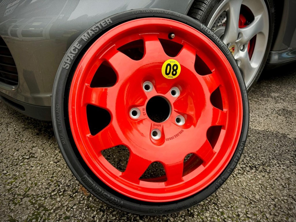 PORSCHE 911 MK 996