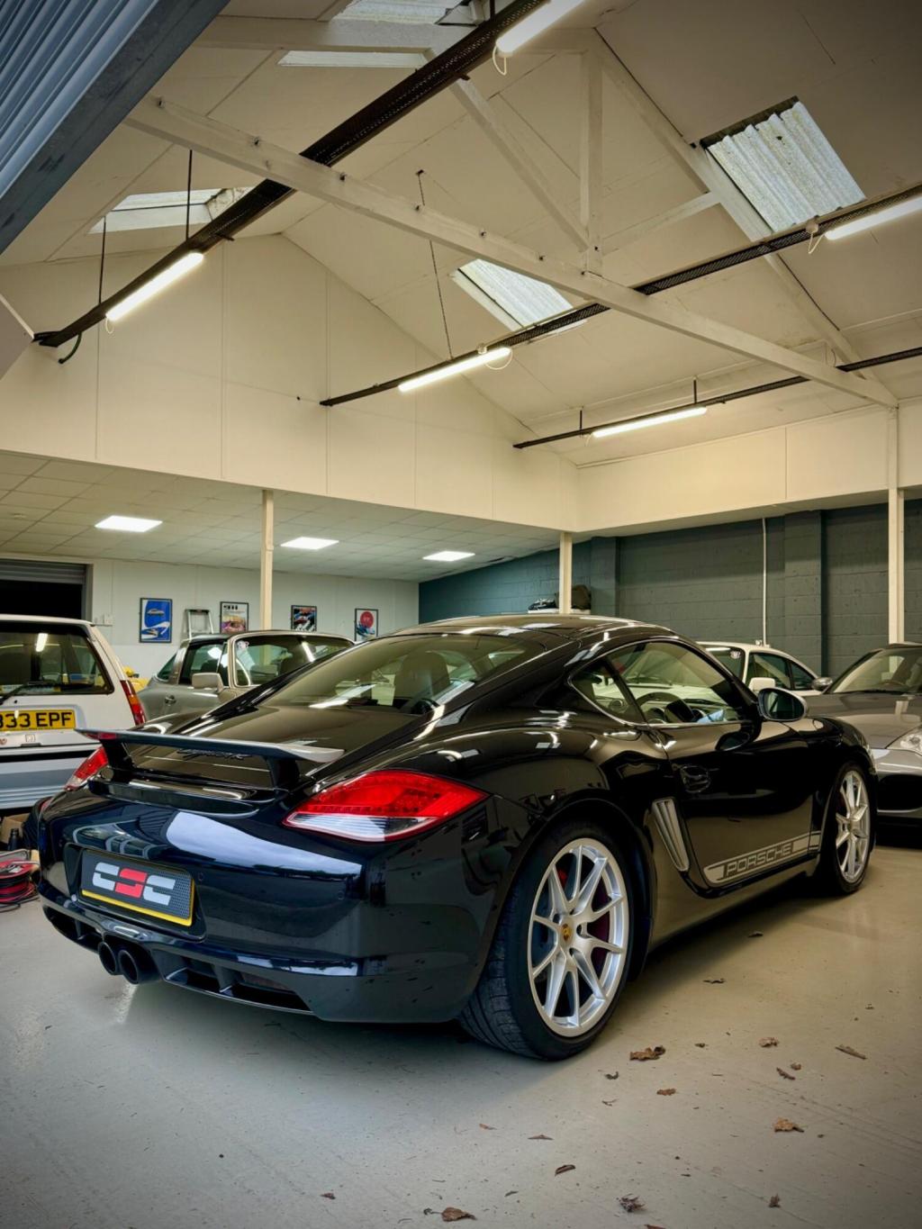 PORSCHE CAYMAN
