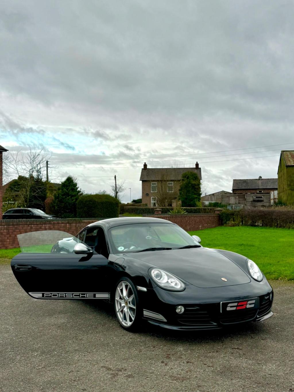 PORSCHE CAYMAN