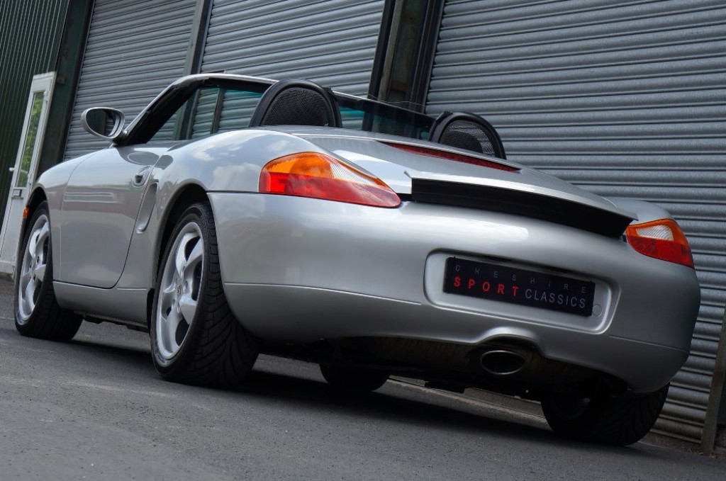 PORSCHE BOXSTER