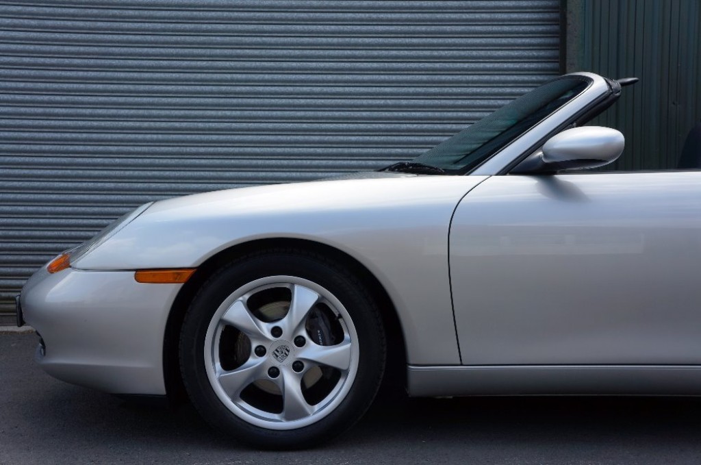 PORSCHE BOXSTER