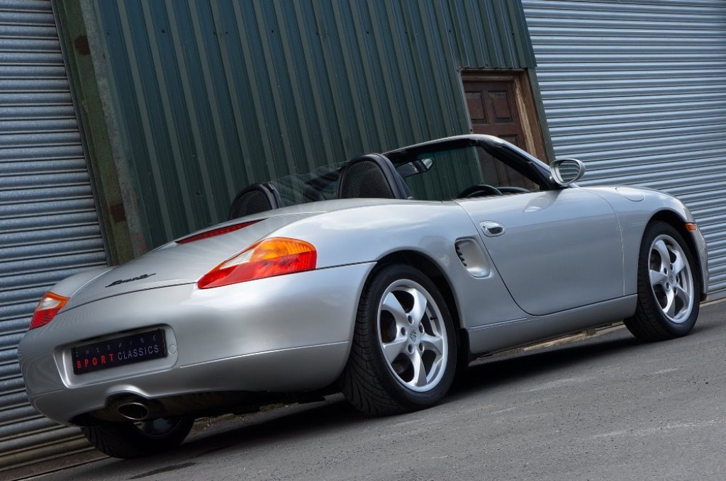 PORSCHE BOXSTER