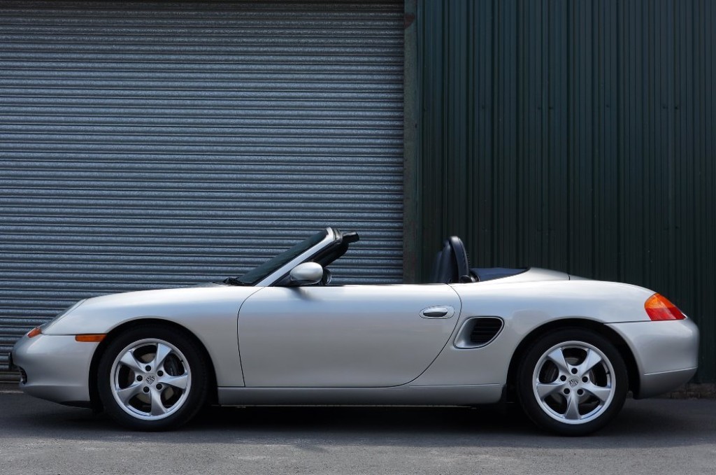 PORSCHE BOXSTER