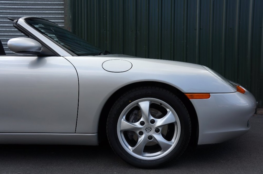 PORSCHE BOXSTER
