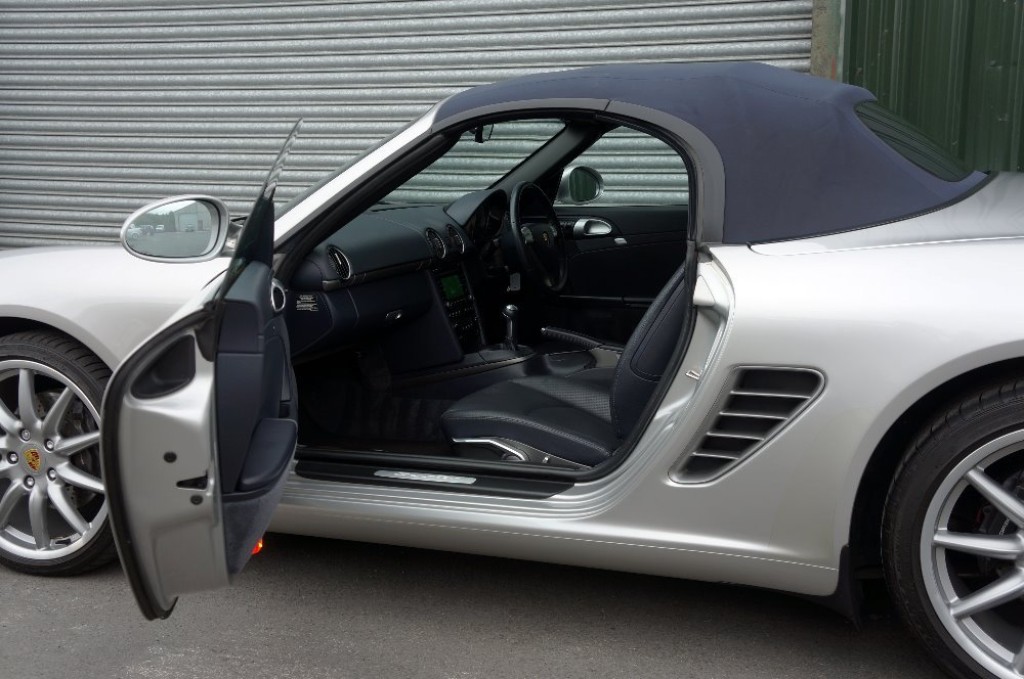 PORSCHE BOXSTER 987