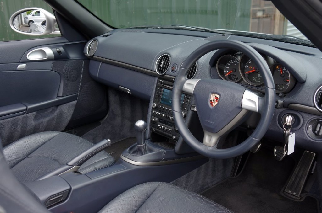 PORSCHE BOXSTER 987