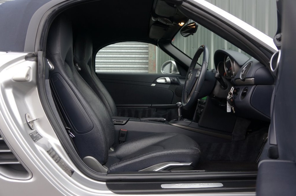 PORSCHE BOXSTER 987