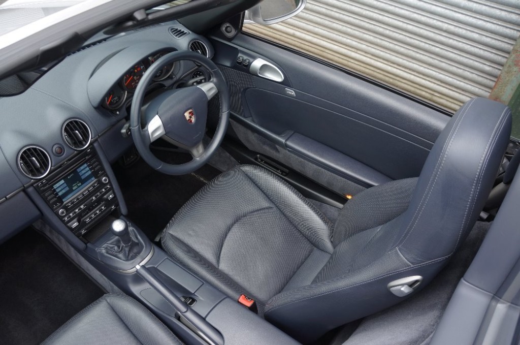 PORSCHE BOXSTER 987