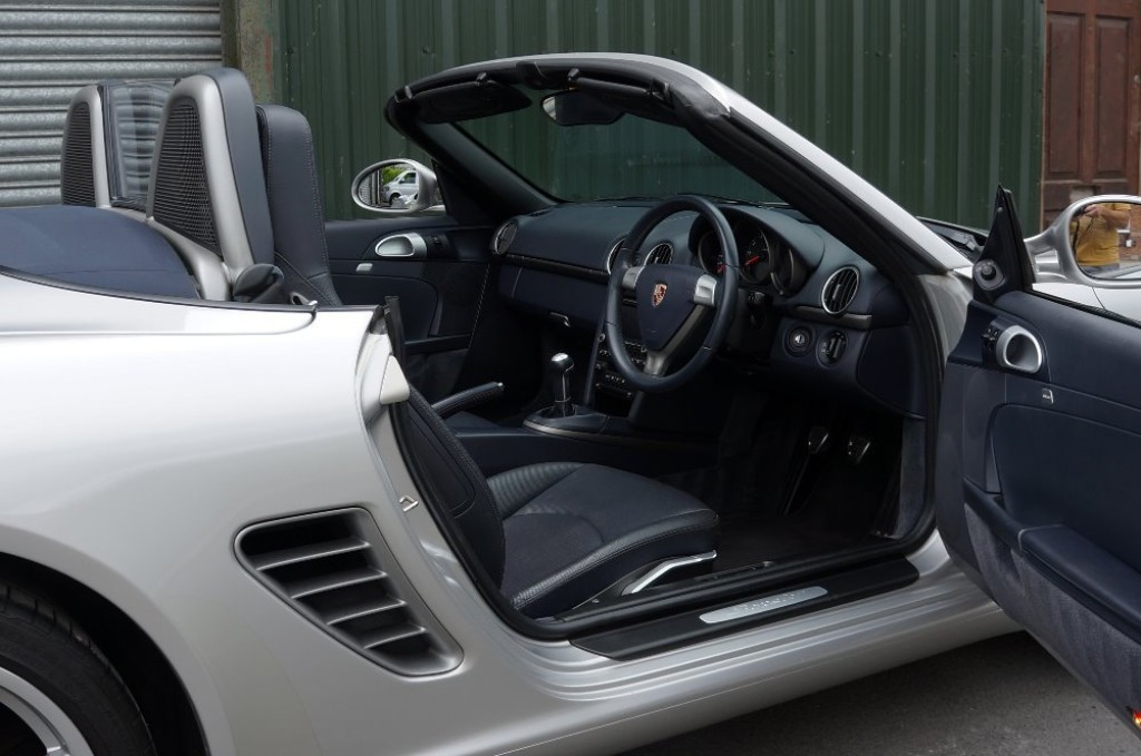 PORSCHE BOXSTER 987