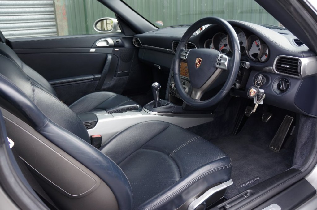 PORSCHE 911 MK 997