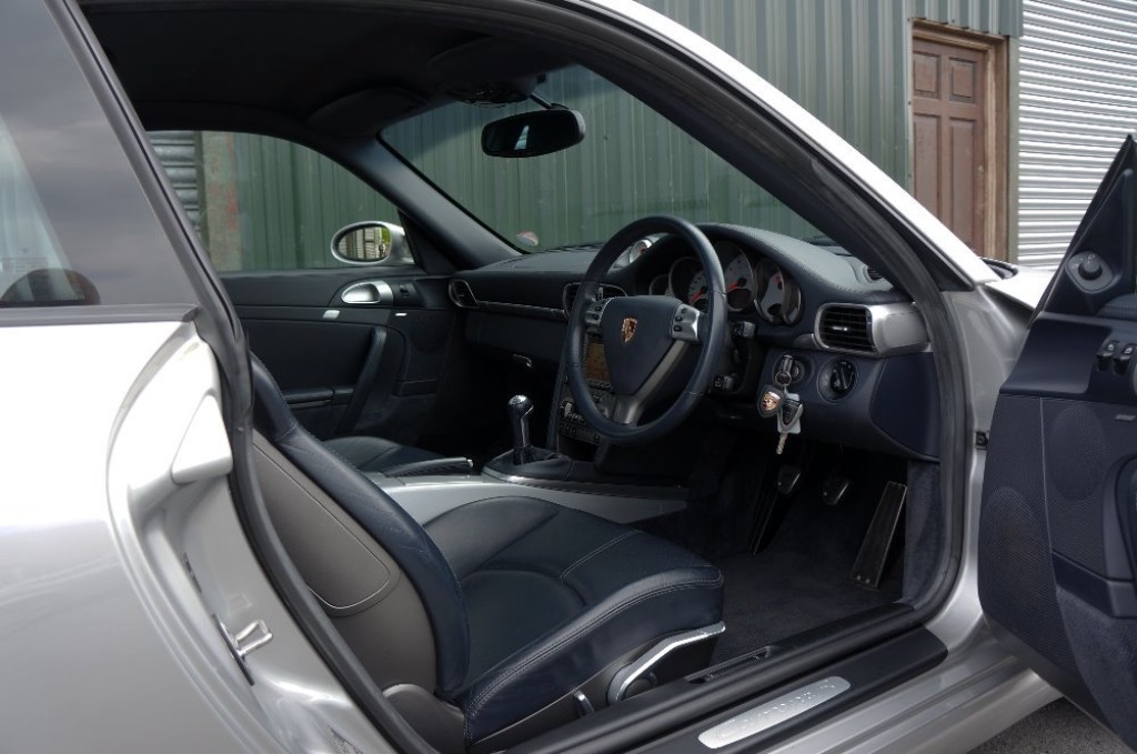 PORSCHE 911 MK 997