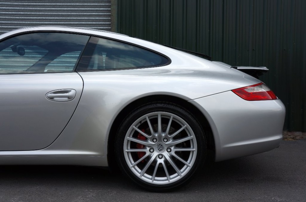 PORSCHE 911 MK 997