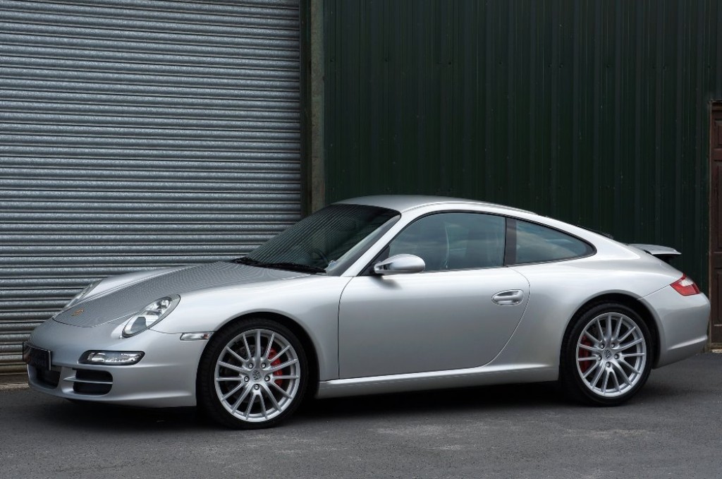 PORSCHE 911 MK 997