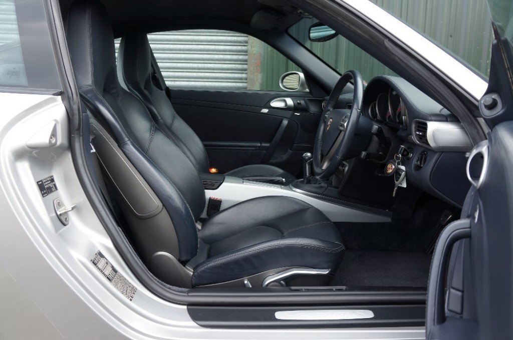 PORSCHE 911 MK 997