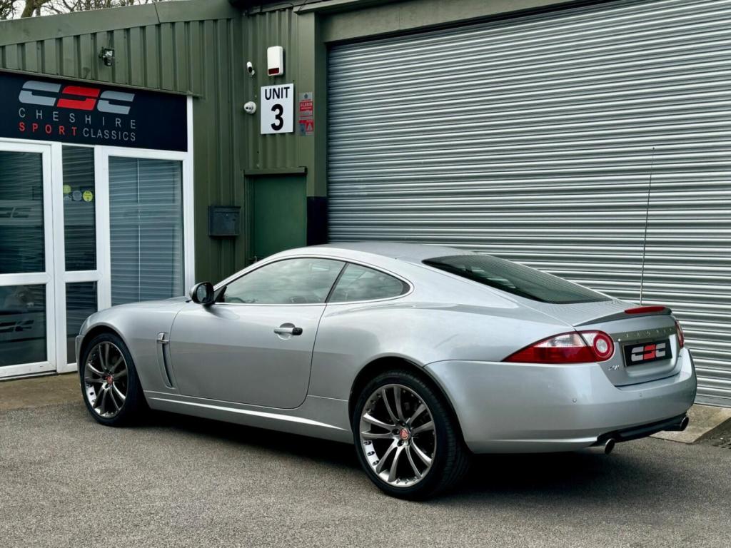 JAGUAR XK