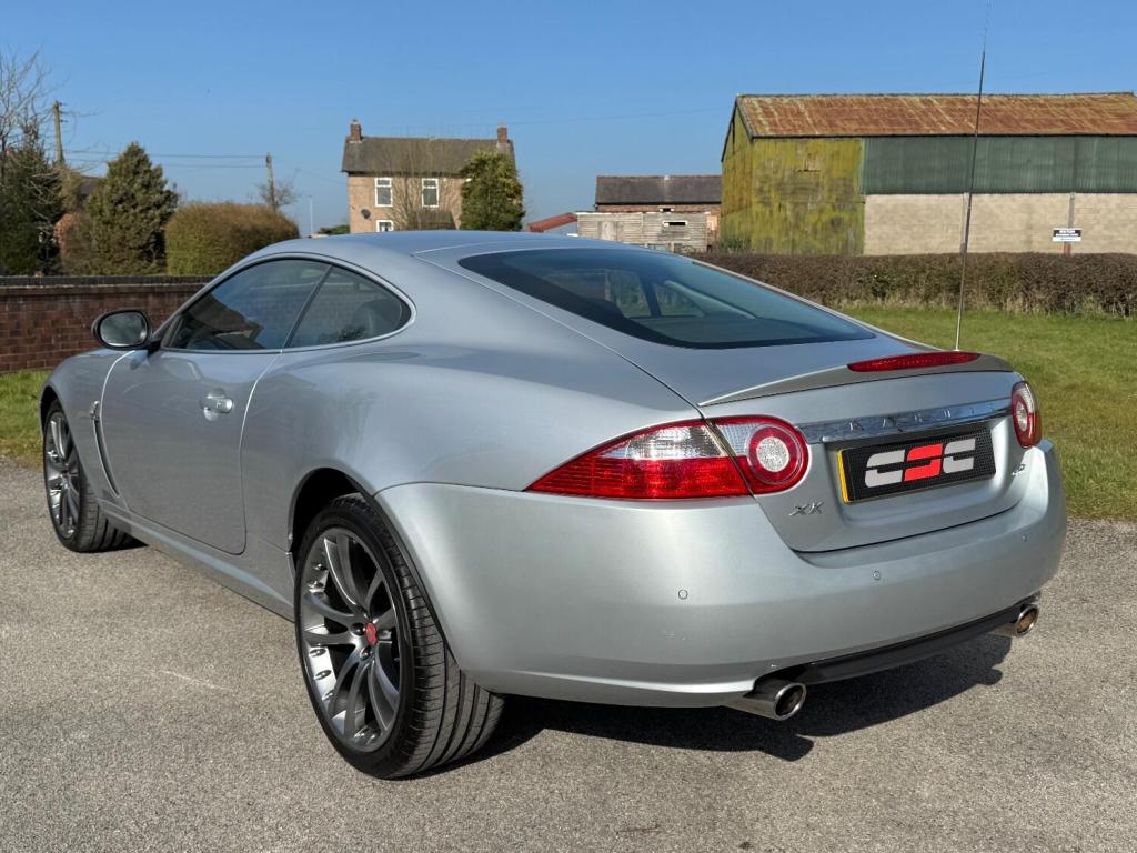 JAGUAR XK