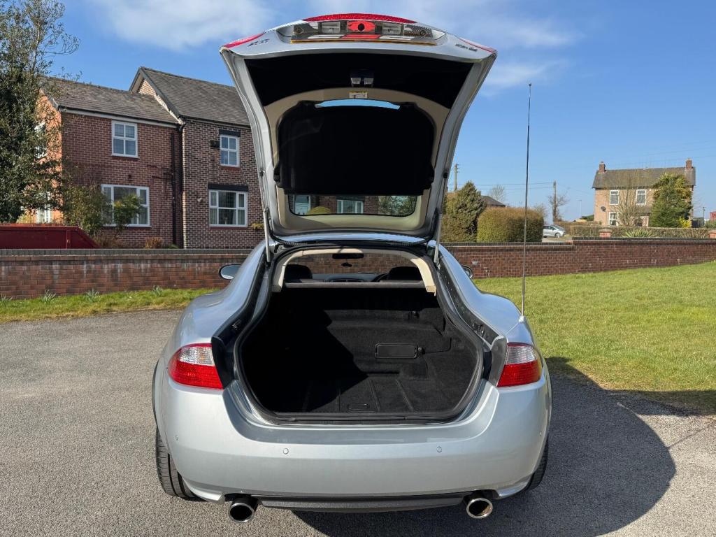 JAGUAR XK