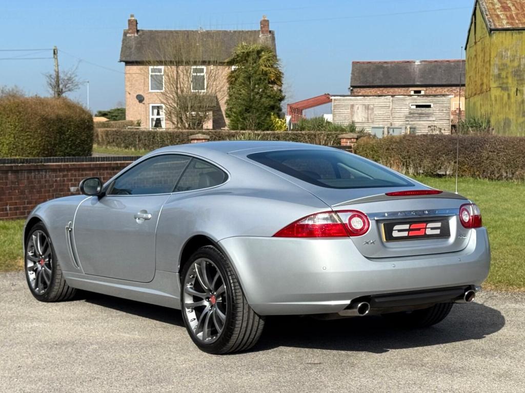JAGUAR XK