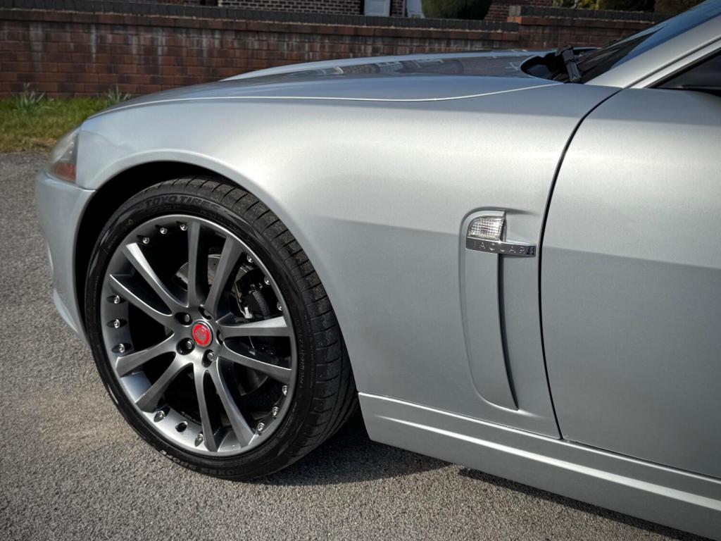 JAGUAR XK
