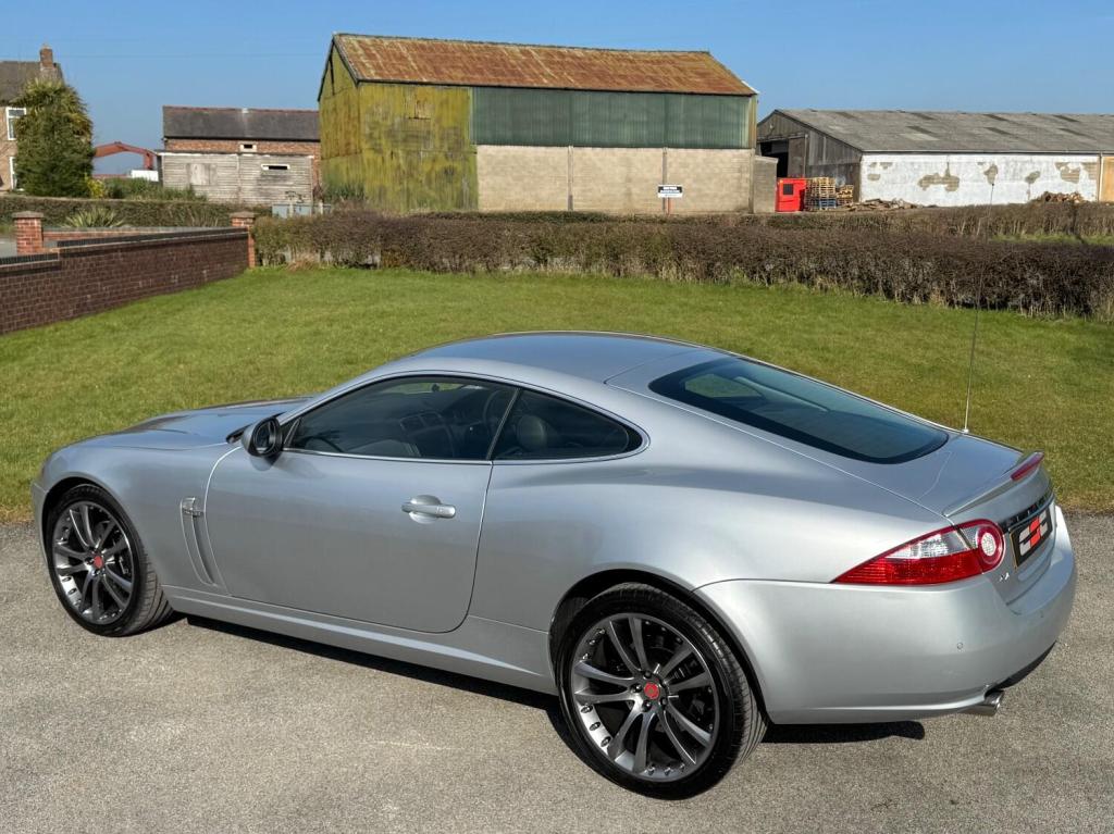 JAGUAR XK