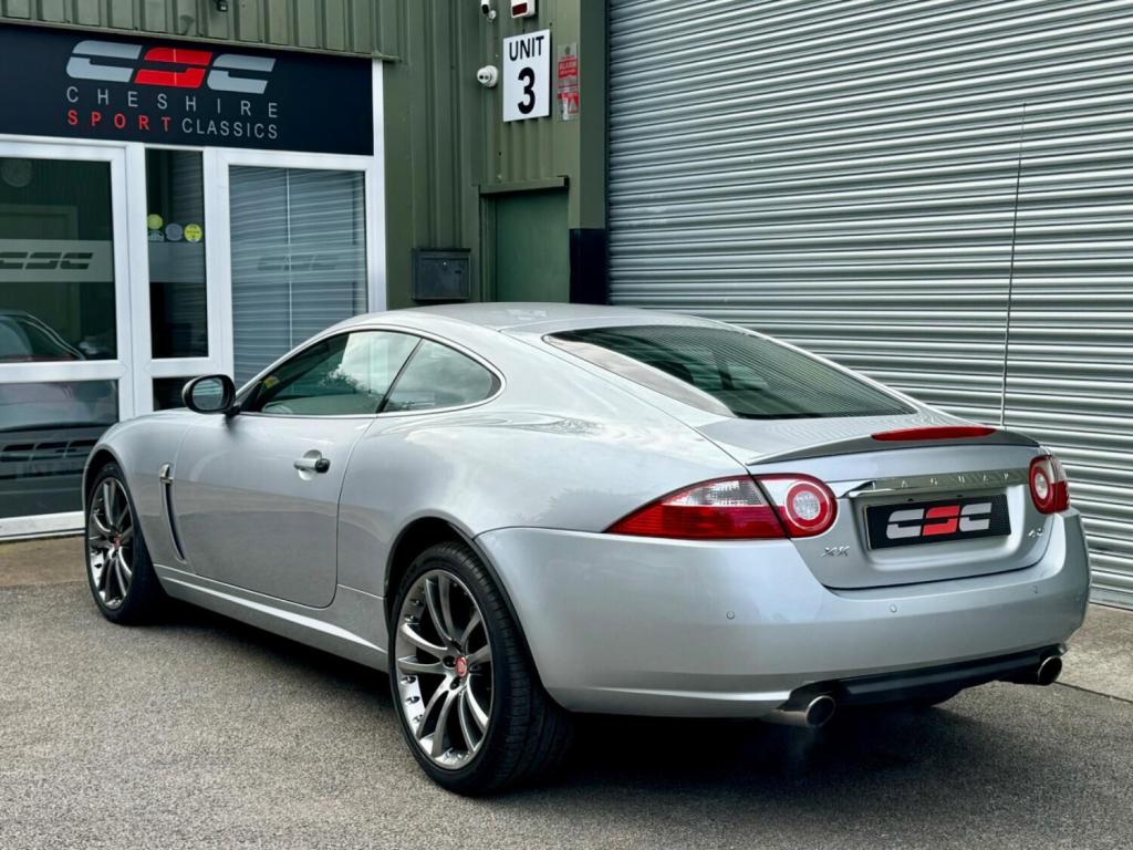 JAGUAR XK