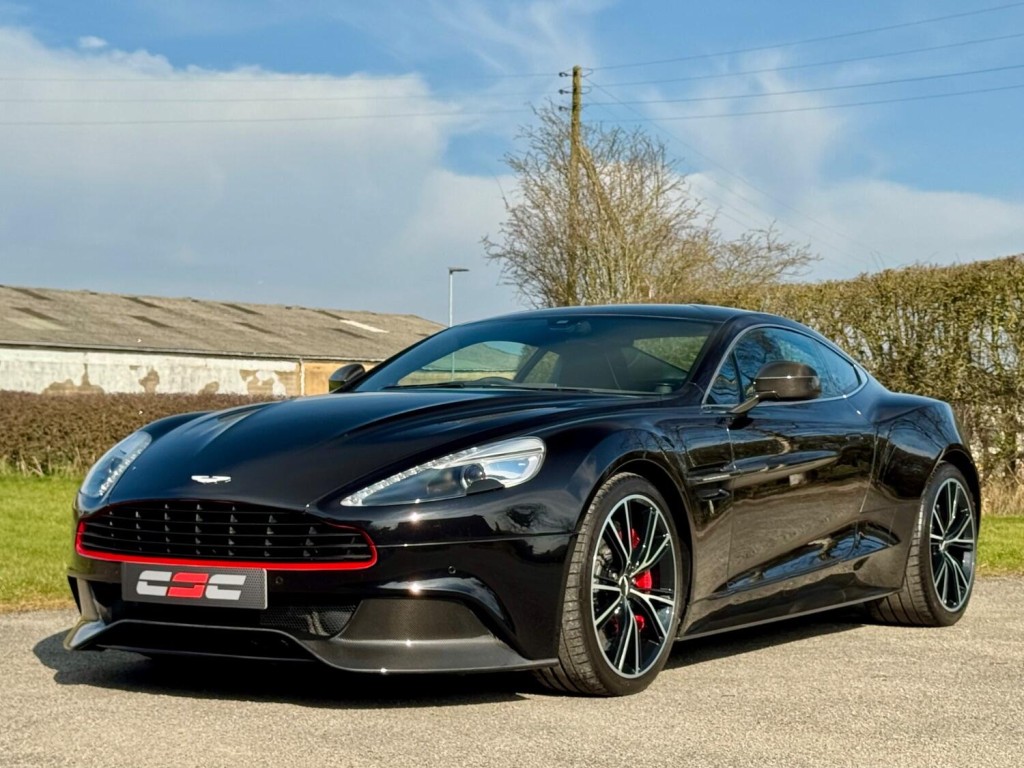 ASTON MARTIN VANQUISH
