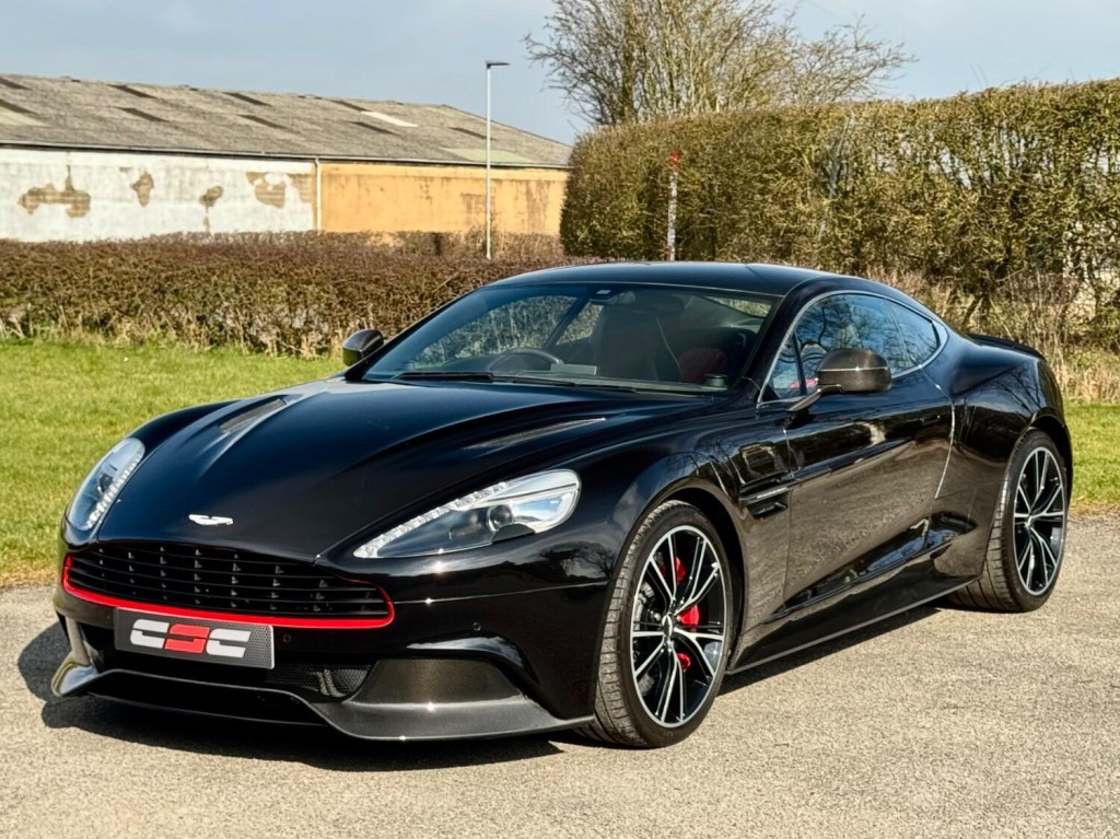 ASTON MARTIN VANQUISH