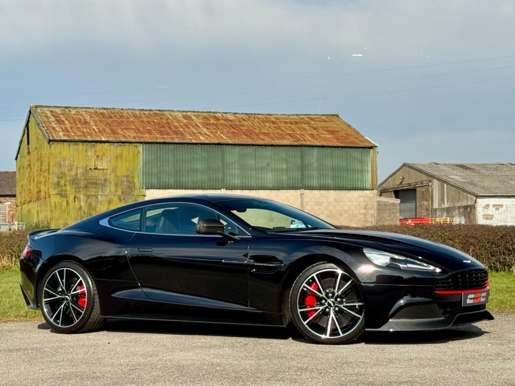ASTON MARTIN VANQUISH