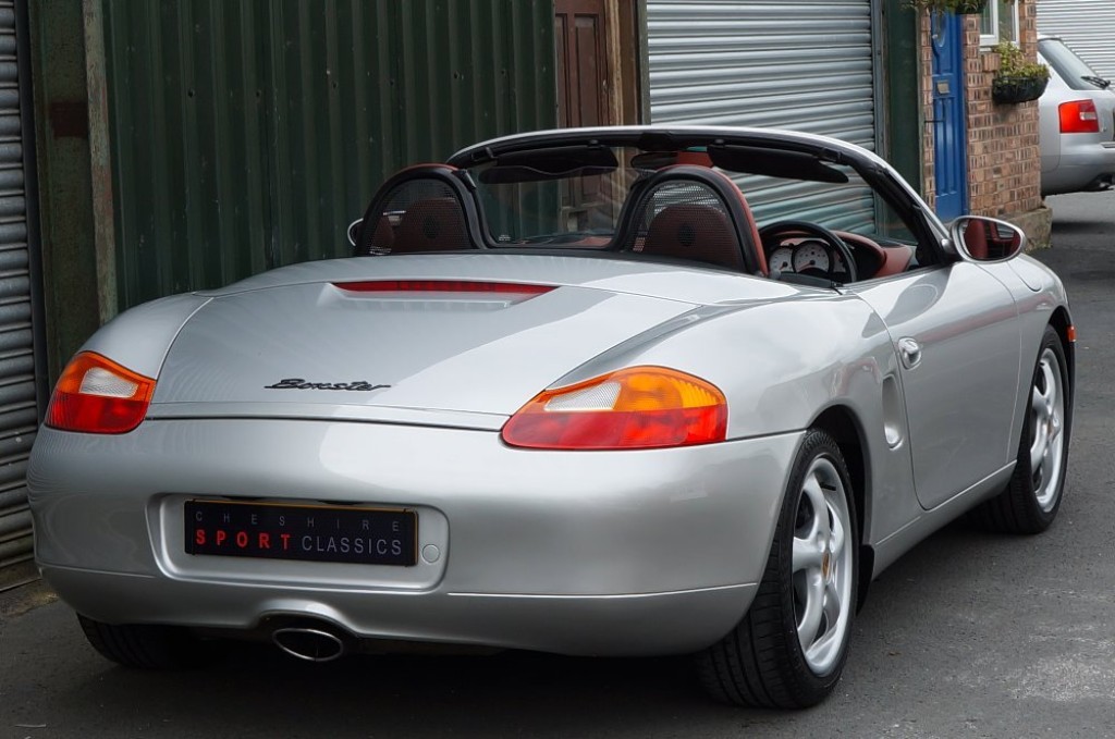 PORSCHE BOXSTER