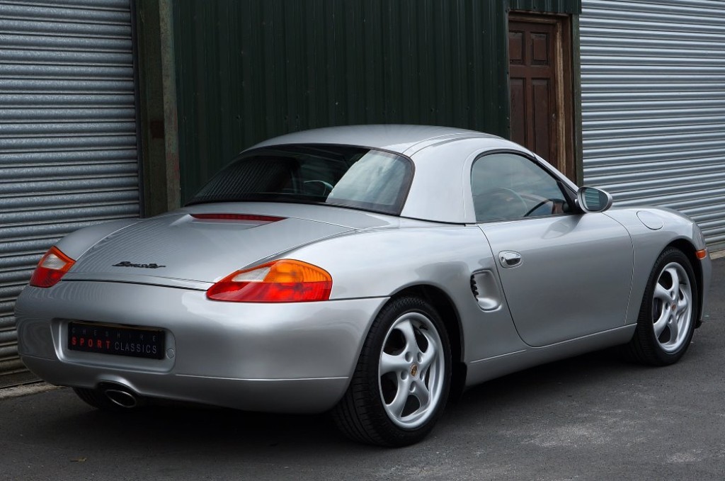 PORSCHE BOXSTER