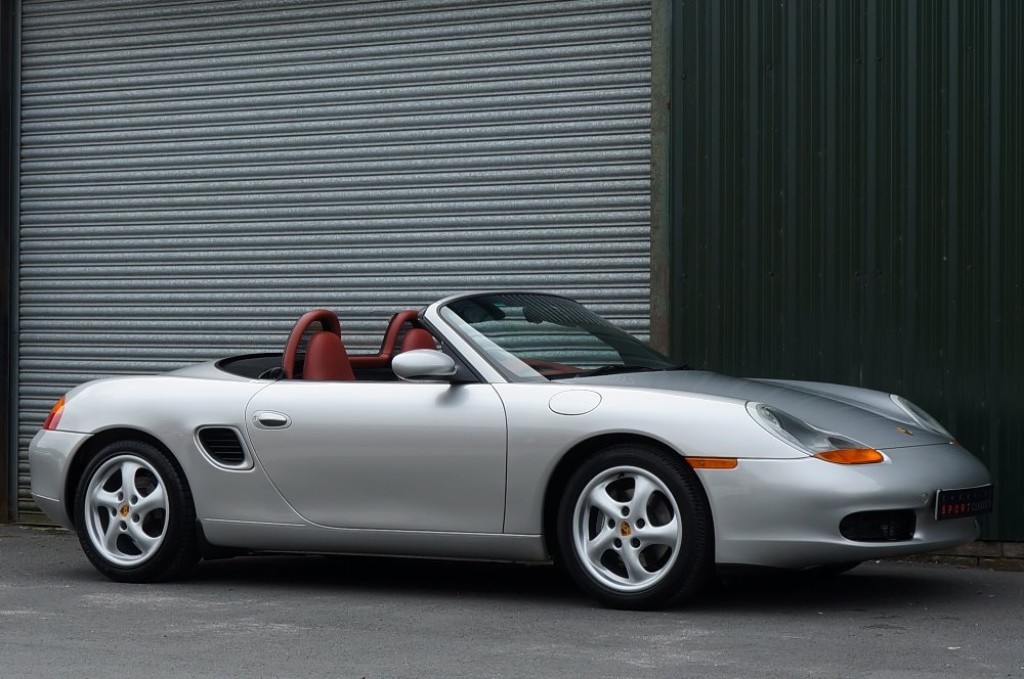 PORSCHE BOXSTER