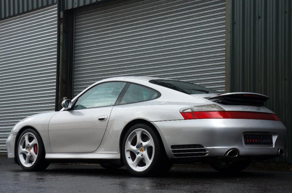 PORSCHE 911 MK 996