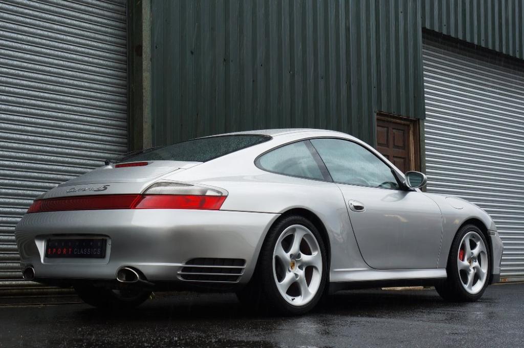 PORSCHE 911 MK 996