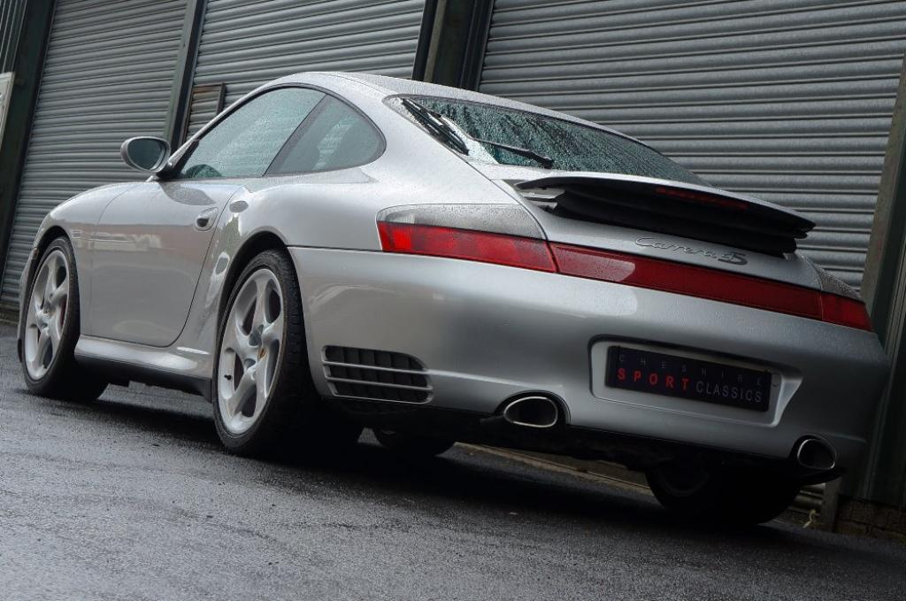 PORSCHE 911 MK 996