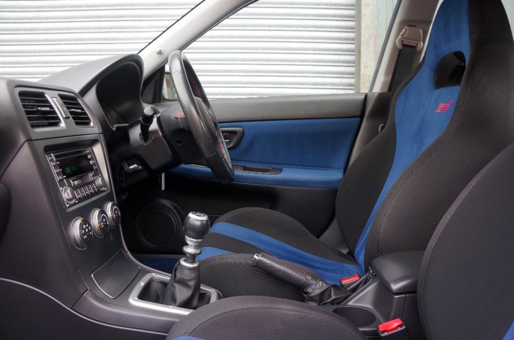 SUBARU IMPREZA