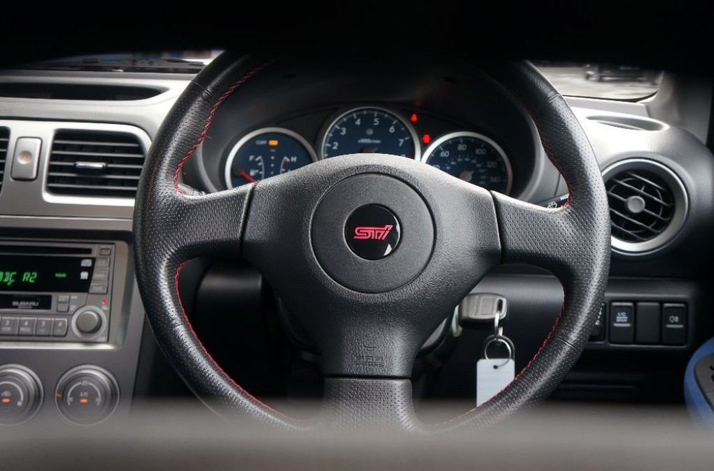 SUBARU IMPREZA